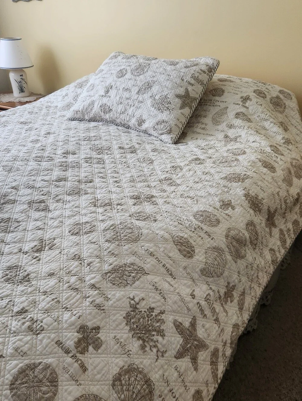 Seashell Quilt 1 Sham Queen La Mer Ocean Beige White Cottage Beachy 86 x 90